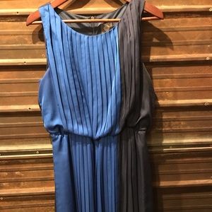 Vincent Camuto dress size 10. Color block fun!
